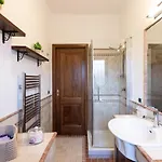 Flo' - Piscina Privata, Relax & Privacy *