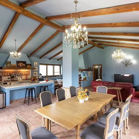 Flo' - Luxury, Relax, Privacy & Privato Villa *
