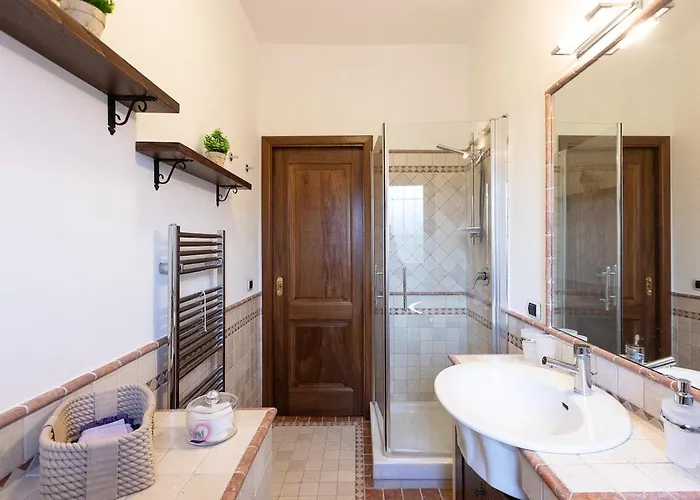 Flo' - Piscina Privata, Relax & Privacy *
